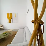 Nour, Modern High-ceiling Retreat With Pool In Plaka Naxos Naxos City