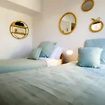 Nour, Modern High-ceiling Retreat With Pool In Plaka Naxos Villa