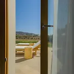 Nour, Modern High-ceiling Retreat With Pool In Plaka Naxos * Naxos City