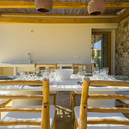 Nour, Modern High-ceiling Retreat With Pool In Plaka Naxos فيلة *